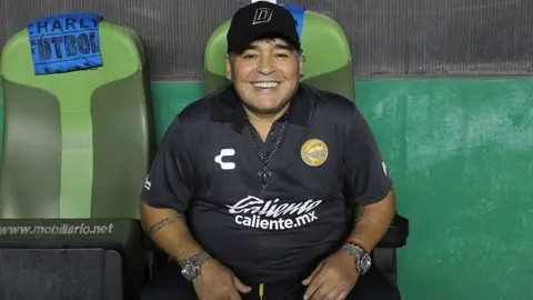 Maradona y Dorados derrotan a Tampico y casi lo condenan a descender