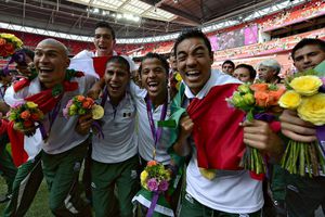 Jugadores del Tri de Londres 2012 donarán dinero a deportistas que lo necesiten