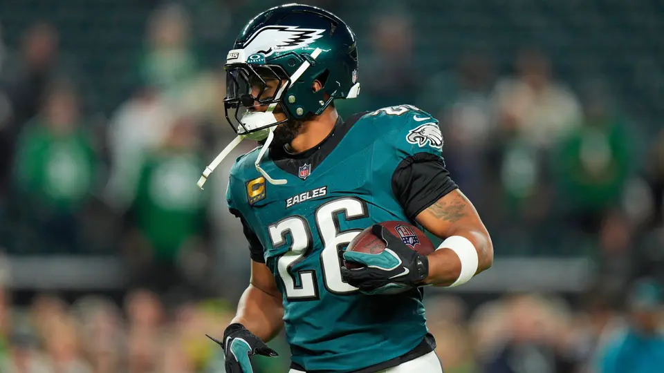 Saquon Barkley aportó puntos con Eagles ante Dallas | AP