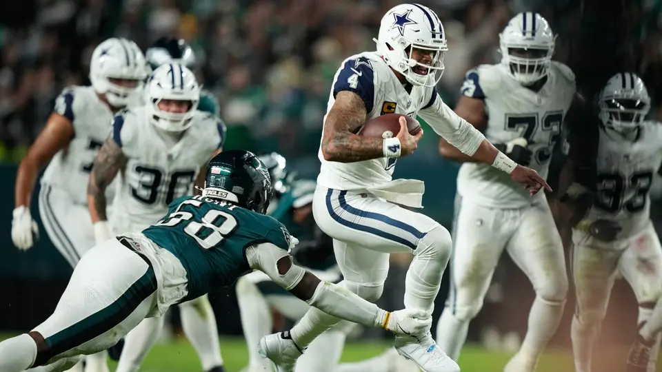 Dak Prescott siendo protagonista en el duelo de Dallas ante Philadelphia | AP