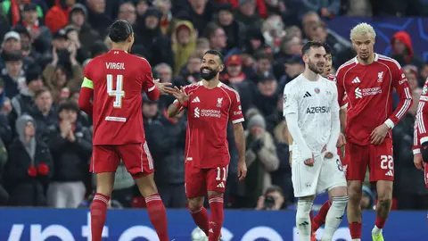 Liverpool golea al Qarabag y avanza a Octavos de Final de la Champions League