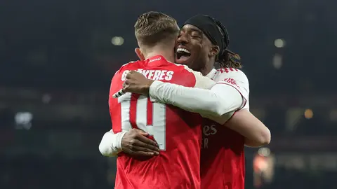 Arsenal líder de la Champions League 2025-26 | AP