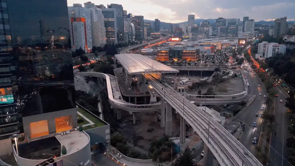 En Santa Fe se encuentra también una terminal para los que trabajan en el poniente / Especial