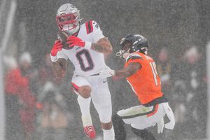 Christian González en el partido de los Patriots contra Denver en el Campeonato de la AFC | AP