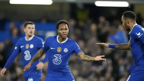 Raheem Sterling se convierte en nuevo jugador del Feyenoord