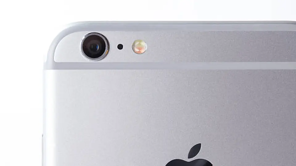 ¿Apple lanza actualización para iPhone 5s y iPhone 6 después de 13 años?