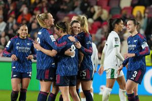 Jugadoras de Arsenal en celebración en la Semifinal contra AS FAR en la Women's Champions Cup | AP