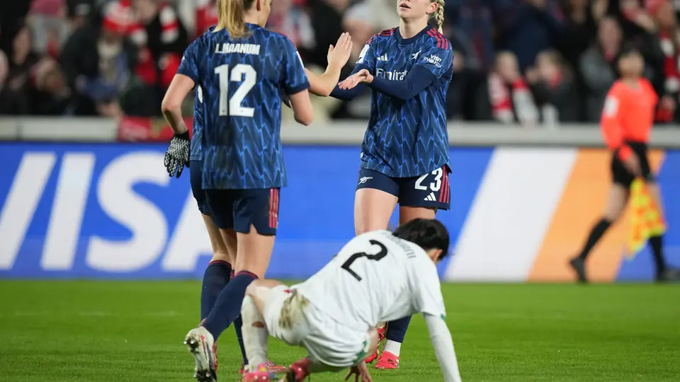 Alessia Russo en celebración luego de marcar el quinto tanto del partido | AP