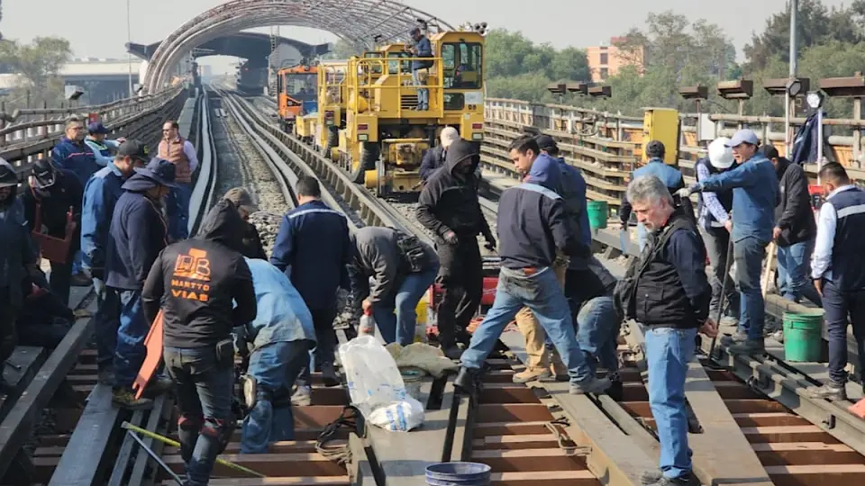 El Metro CDMX inició obras de renovación en las vías de la Línea B durante 2026./ Metro CDMX