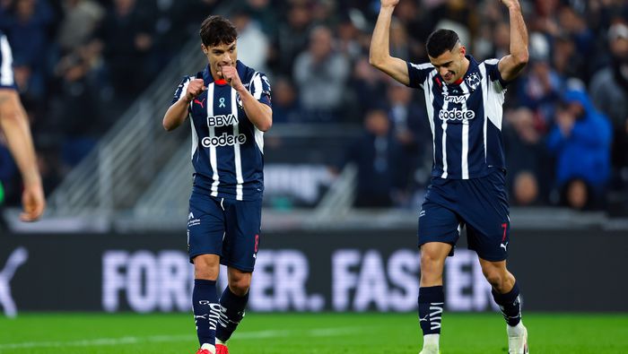 Oliver Torres y Germán Berterame en celebración con Rayados en la Liga MX | IMAGO 7