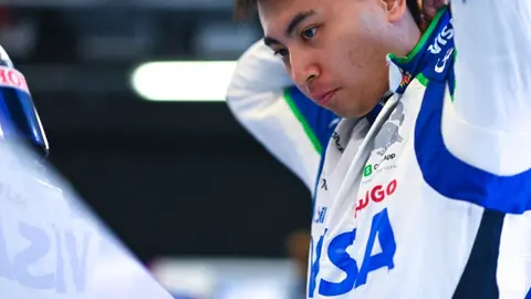 Ayumu Iwasa acompañará a Lawson y Lindblad en 2026 con Racing Bulls