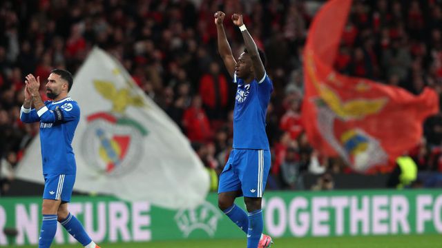 Vinicius Jr. en el Stadio da Luz durante el juego de ida entre Benfica y Real Madrid | AP