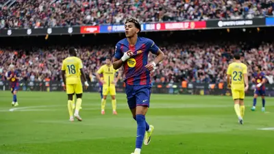 Flick respalda a Yamal tras no sentir confianza: "cuando disfruta jugando al futbol, es perfecto para nosotros"