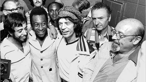 Mick Jagger y Pelé | @cucho_penaloza
