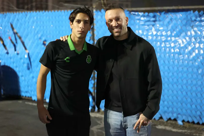 Vicente y Lucca Vuoso, padre e hijo | @ClubSantos