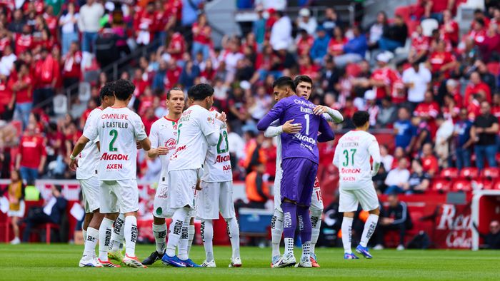 Jugadores de Chivas, en el Nemesio Diez | MEXSPORT