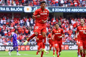 Jesús Gallardo celebra su gol ante Chivas | MEXSPORT