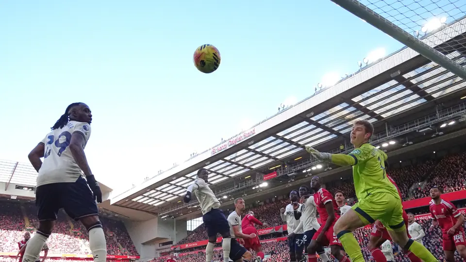 Liverpool logró muy buenos resultados a balón parado | AP