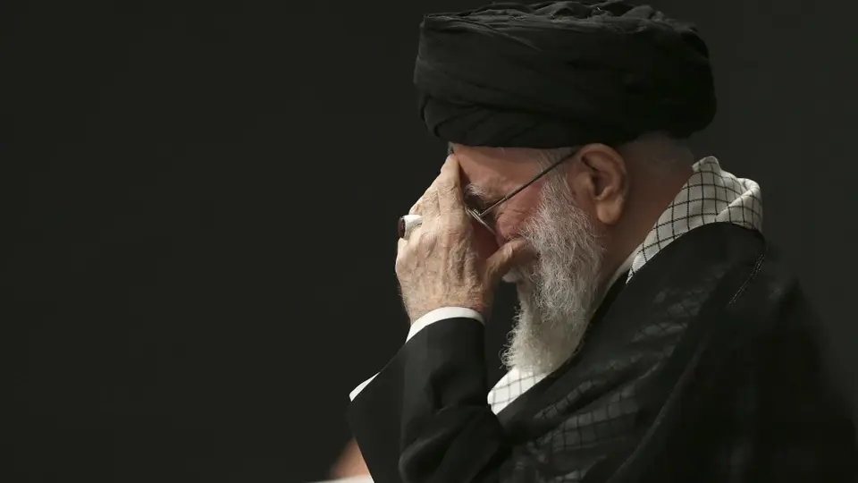 La presunta muerte de Khamenei  ocurre en medio de una escalada de tensiones entre Estados Unidos, Israel e Irán. / AP