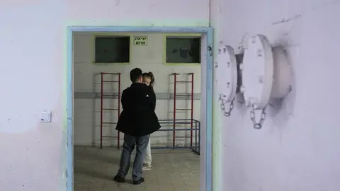 Civiles iraníes, tras el bombardeo | AP