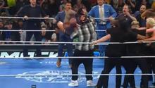 ¡Randy Orton sigue desatado! Aplica brutal RKO a Jelly Roll en plena batalla campal con Cody Rhodes