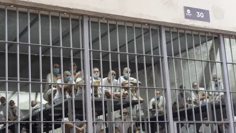 Venezolano reclama más de 1 millón de dólares a EE.UU. por deportación al CECOT