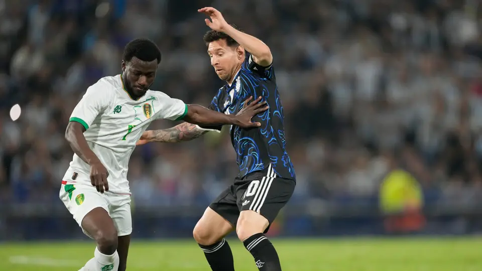 “Fue el peor partido” :Dibu Martínez estalla contra Argentina tras partido ante Mauritania