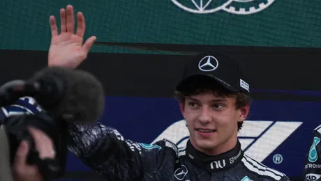 Kimi Antonelli logra su segunda pole position del año en el Gran Premio de Japón