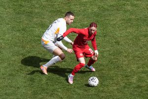 “Hablan como él, se visten como él, se peinan como él”: Papá de Marcelo Flores revela porqué eligió a Canadá