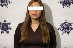 Mujer es arrestada en Chihuahua por agredir a su pareja tras negarse a tener relaciones