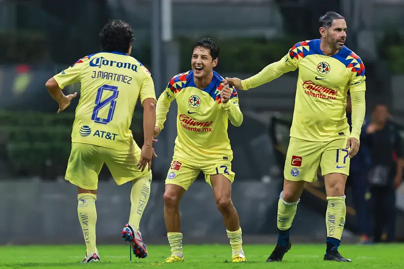 Jugadores del América durante el Clásico de Leyendas 2023 l MEXSPORT