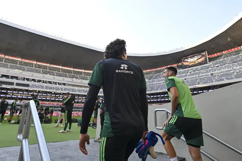 Guillermo Ochoa, arquero de la Selección Mexicana, en el Estadio Azteca | IMAGO7