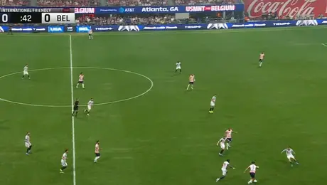 Estados Unidos vs Bélgica desata críticas por camisetas similares