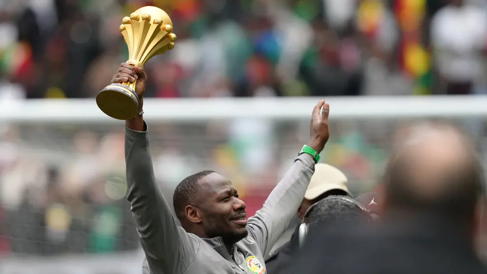 Pape Thiaw,, entrenador de Senegal | AP
