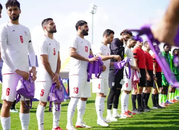 Irán conmemora a los niños fallecidos l INSTA: @teammellifootball