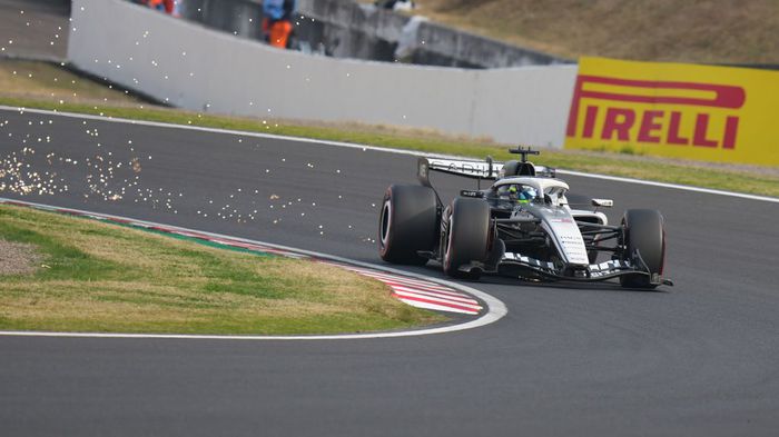 Checo Pérez en las prácticas del GP de Japón | AP
