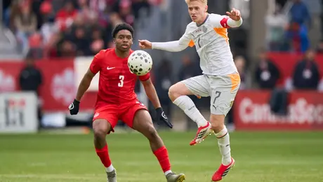 Canadá empata sobre la hora a Islandia en amistoso de Fecha FIFA