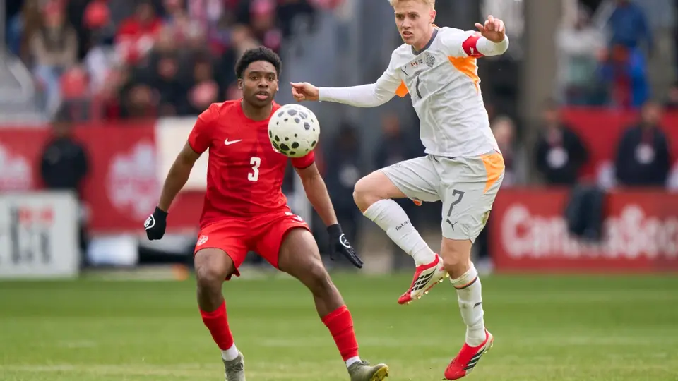 Canadá empata sobre la hora a Islandia en amistoso de Fecha FIFA