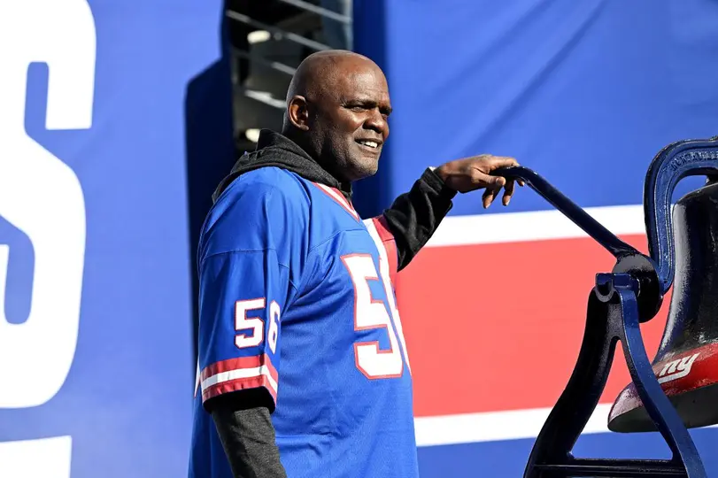 Lawrence Taylor estaría esperando a que lo den de alta en el hospital | X @nypost
