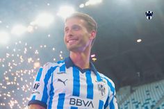 SERGIO CANALES SE DESPIDE DE RAYADOS DE MONTERREY