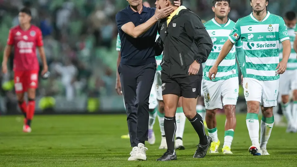 Francisco Rodríguez Vílchez con Santos en el Clausura 2026 de la Liga MX | IMAGO 7
