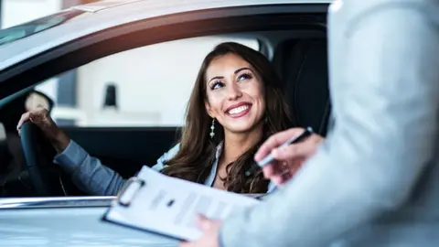 ¡Respiro a automovilistas! Amplían el plazo para descuento en tenencia 2026 ¿Hasta cuándo es?