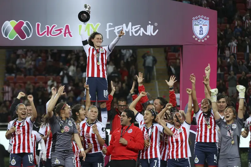 Jugadoras de Chivas celebran en la Final contra Pachuca en el Apertura 2027 de la Liga MX Femenil | IMAGO 7