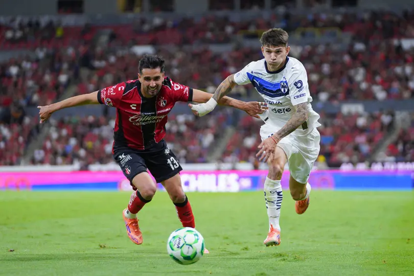 Orellano en un partido de Rayados | IMAGO7