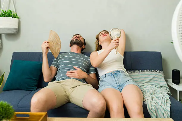 El golpe de calor ocurre cuando el cuerpo supera los 40°C y no puede regular su temperatura. / iStock