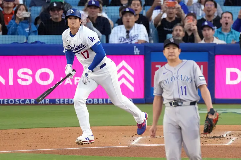 Ohtani tras conectar jonrón con Los Dodgers | AP