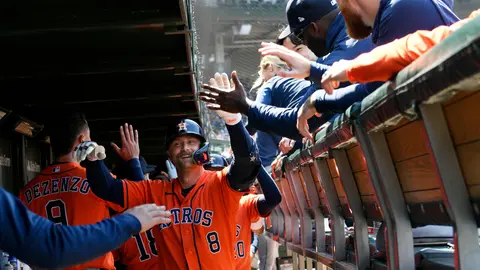 Dogout de los Astros | AP