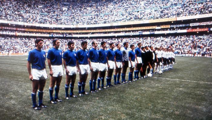 La formación previa del 'Partido del Siglo' entre Italia y Alemania Federal, en México 1970. l MEXSPORT