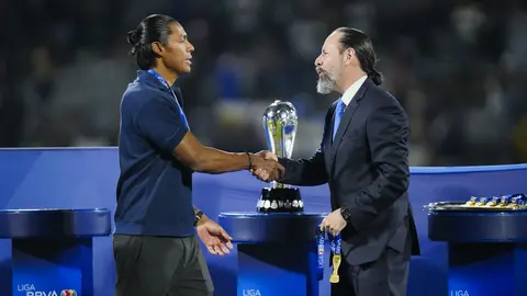 Joel Huiqui campeón con Cruz Azul | IMAGO7