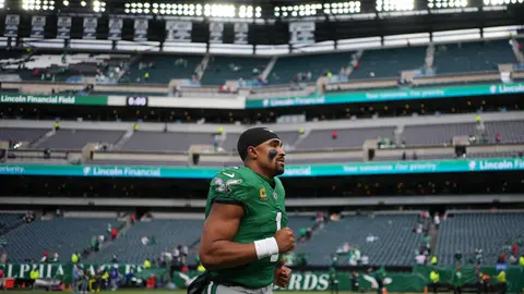 Jalen Hurts en el Lincoln Field | AP
